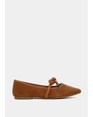 Shu Shop Adriana Knotted Strap Flat - Brown