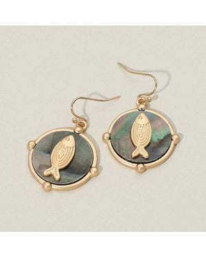 Fashnzfab Fish Motif Round Abalone Disc Drop Earrings - Metallic