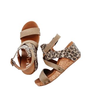 Very G Claire Wedge Sandal - Multicolor