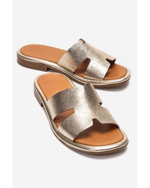 Forever & Always Shoes Brio Leather Slide - Metallic