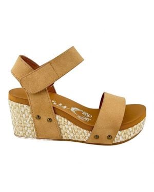Very G Abby Wedge Sandals - Metallic
