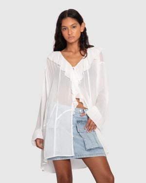 Belle & Bloom Send Love To You Shirt - White