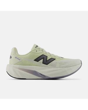 New Balance Fuelcell Rebel V5 Shoes - Gray