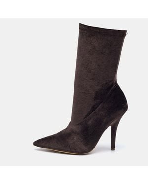 Yeezy Velvet Season 5 Mid Calf Boots - Brown