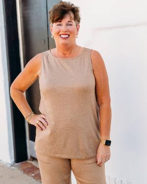 À La Carte Boat Neck Sleeveless Knit Tunic Top - Natural