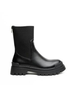 Exe' T3653-M2587 Platform Ankle Boots - Black