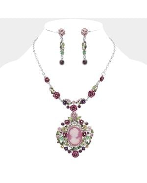Fashnzfab Cameo Centered Floral Pendant Necklace - White