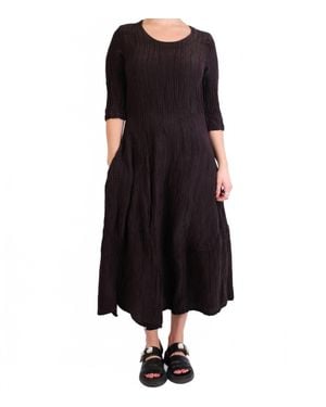 Grizas Silk Three Quarter Sleeve Midi Dress - Black