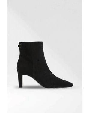 Sam Edelman Saige Ankle Bootie - Black