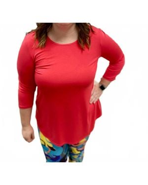 Pure Essence Crewneck Three Quarter Sleeve Top - Red