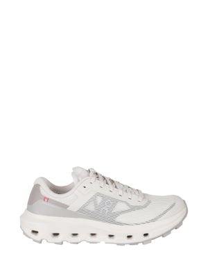 On Shoes Pearl/Cinder Cloudvista 3 Lightweight Trail Sneakers - White