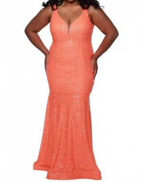 Sydney's Closet Deep V-Neckline Trumpet Gown - Red
