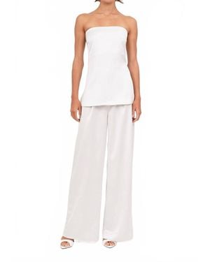 NonChalant Label Veronica Top - White
