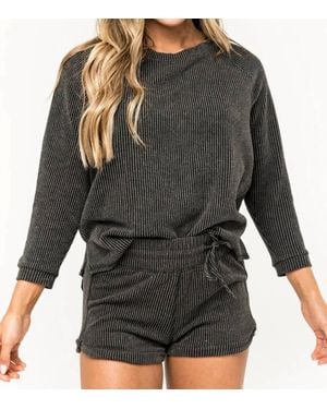 Lovlei Cape Cod Crewneck Top - Gray