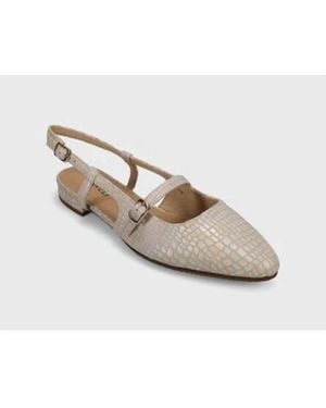 Vaneli Gauri Flats - White