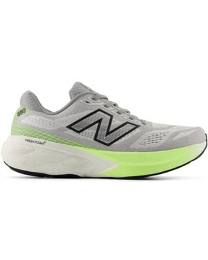 New Balance Fresh Foam X 880V15 Shoe - Gray