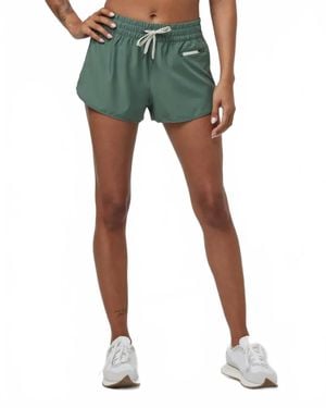 Vuori Clementine Mid Rise Short - Green