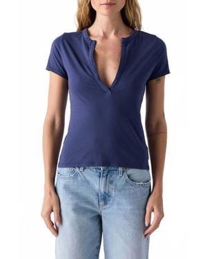 AMO Delightful Tee - Blue