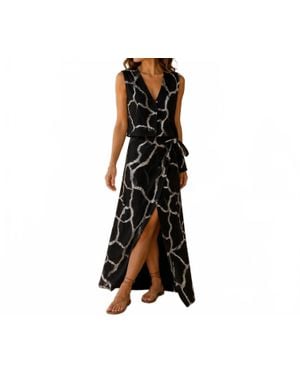 Mystery Resort Virelle Top And Maxi Skirt Set - Black