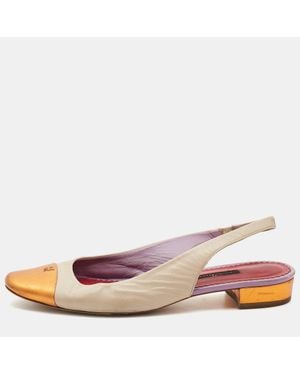 Carolina Herrera Cream/ Leather Round Toe Slingback Pumps - Pink