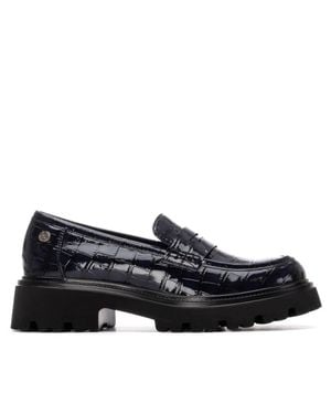 Xti Patent Leather Casual Moccasins By - Black