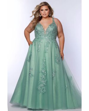 Sydney's Closet A-Line Prom Dress With Lace - Green