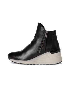 Eric Michael Nancy Leather Wedge Boot - Black