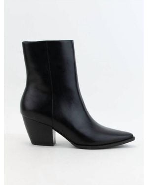 Ccocci Pointed Toe Arisa Ankle Boots - Black