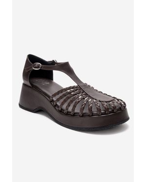 Prologue Shoes Barry Woven Wedge Sandal - Black