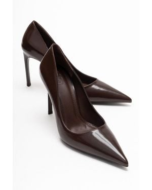 Prologue Shoes Velorien Stiletto Pump - Black