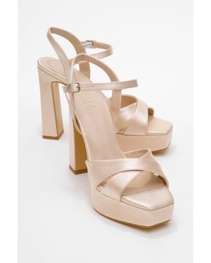 Prologue Shoes Yulia Cross-Strap Platform Heel Sandal - Natural