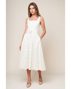 TRUEDAMES Daffodils & Daydreams Woven Lace Midi Dress - Natural