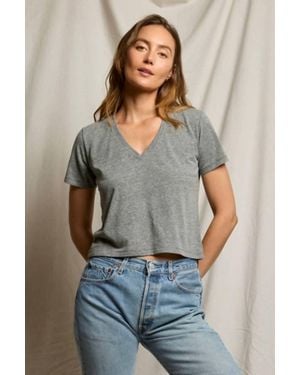 PERFECTWHITETEE Beckett V-Neck Tee - Gray
