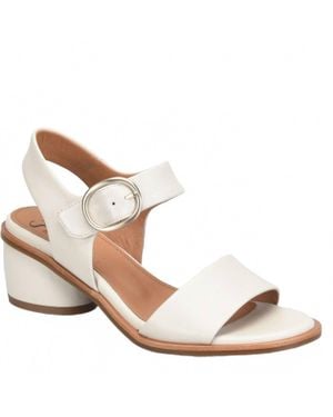 Söfft Chevonne Buckled Strap Sandal - Brown