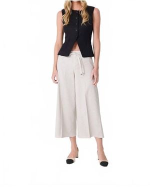 Level 99 Jasmine Gaucho Length Pant - Multicolor
