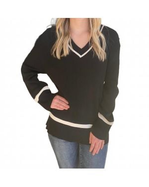 Elan Cameron V-Neck Sweater - Black
