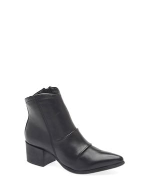 Chocolat Blu Lian Boots - Black