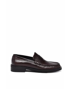Poeve Leather Wide-Toe Loafers - White