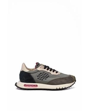 Be Positive Space Race Sneakers - White