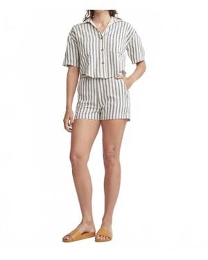Self Contrast Shaan Stripes Shorts - White