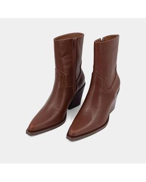 Shu Shop Victoria Boots - Brown