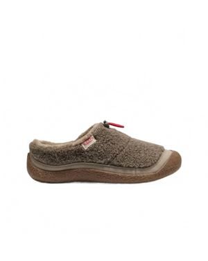 Keen Howser Iii Slides - Brown