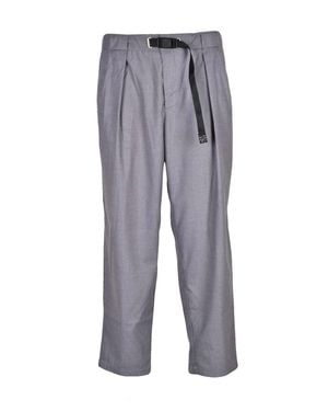 White Sand Chinos With Pleated Waist And Adjustable Belt - Gray