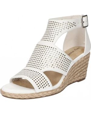Easy Street Tova Sandal - Metallic