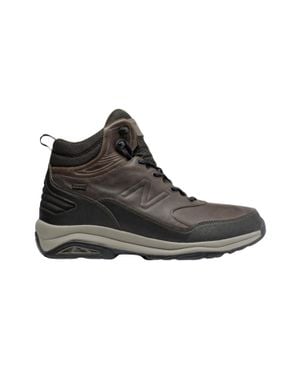 New Balance High Cut Leather Boots - Black