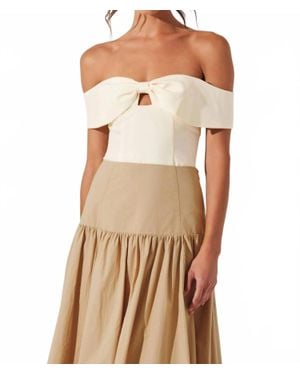 Astr Off The Shoulder Bow Top - Natural