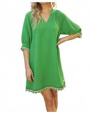 Voya Scallop And Stripe Band Detailed Shift Dress - Green