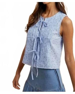Anniewear Ditsy Floral Cotton Blouse With Front Tie - Blue