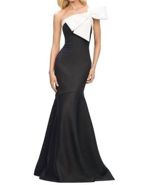Ashley Lauren Bow Detail Mermaid Evening Gown - Black
