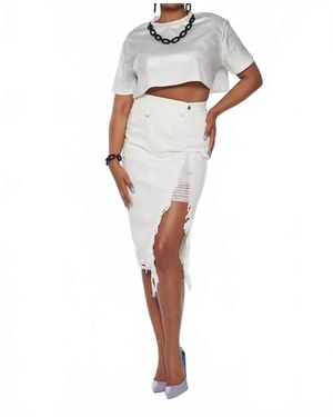 Circular Path Necklace Crop T-Shirt - White
